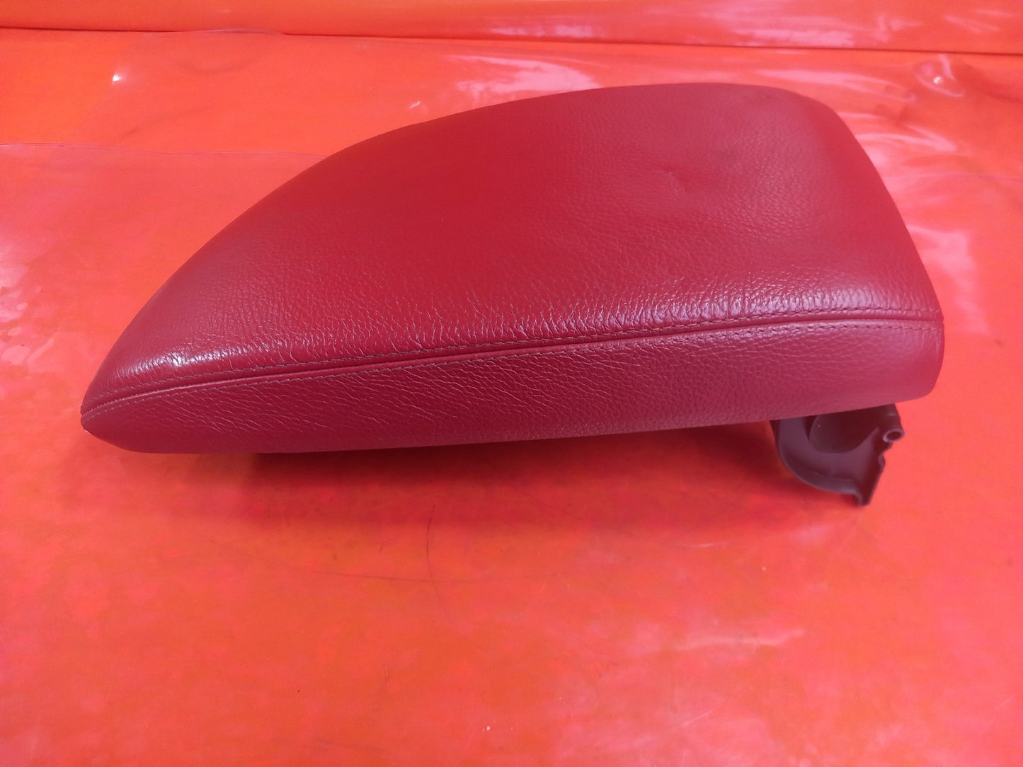 BMW F23 220D 2.0 Diesel 2016 Centre Console Armrest Red Warranty A363 - Image 2