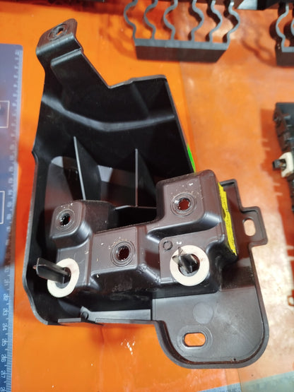 ebay-src:https://i.ebayimg.com/00/s/mtywmfgxmjaw/z/2y4aaeswk89ptsey/$_57.jpg