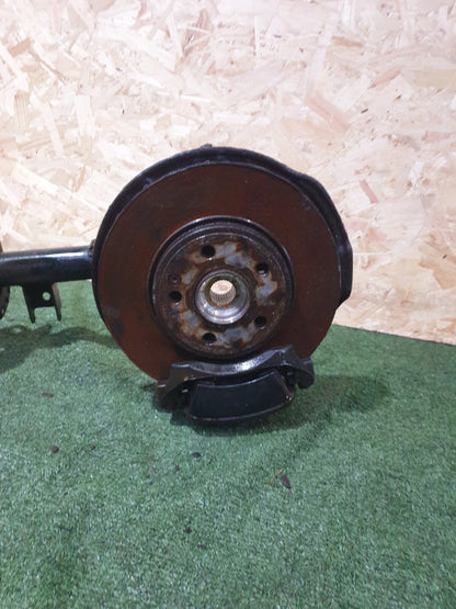 ✅2012 Mercedes B Class W246 Front Left Suspension Leg Hub A2463207513 A132 - Image 11