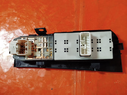 ✅2010 HYUNDAI I800 WINDOW SWITCH FRONT RIGHT + WARRANTY A325 - Image 10