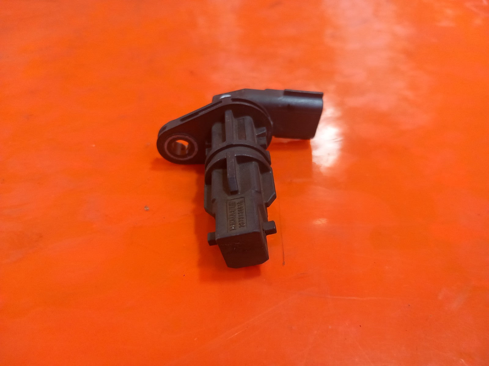 2021 Mercedes W415 Citan Crankshaft Position Sensor 237313661R Warranty A399 - Image 2