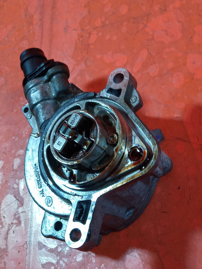 ✅Dacia Duster Journey 1.3 Petrol 2024 Vacuum Pump A2820909800 146500428R A364 - Image 8
