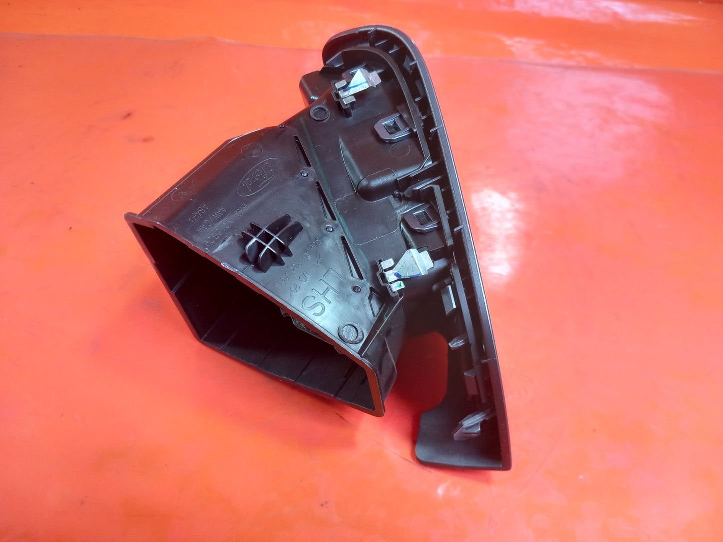 2015 Ford Tourneo Custom Front Left Air Vent BK21-V018B09 Warranty A377 - Image 5
