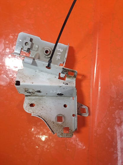 ✅RENAULT ZOE DYNAMIQUE 2015 FRONT RIGHT WING BRACKETS 620435786R Warranty A317 - Image 9