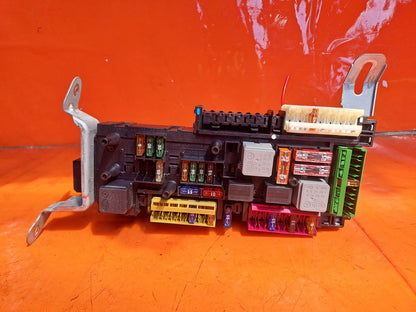✅MERCEDES E250 W212 2.1 DIESEL 2011 REAR SAM FUSE RELAY BOX A2129060105 A269 - Image 1