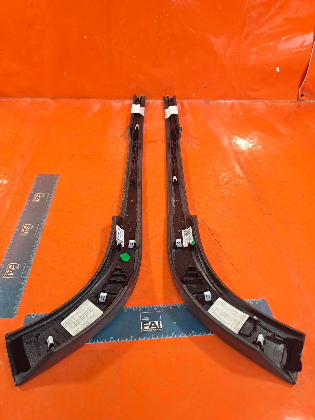 ✅FORD MONDEO MK5 2.0 DIESEL 2016 CENTRE CONSOLE TRIMS PAIR DS73-F061A17-BH35B8 - Image 5