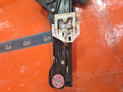 ✅2015 BMW 1 SERIES F20 WINDOW REGULATOR MOTOR FRONT RIGHT 7242562 +WARRANTY A320 - Image 8