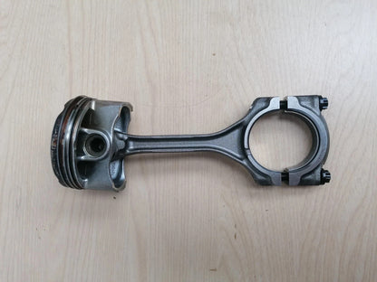 ✅Toyota C-HR 1.8 Hybrid 2020 Conrod Piston Warranty A016 - Image 2