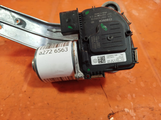 ✅CUPRA BORN V2 Ev 2023 FRONT LEFT WINDSCREEN WIPER MOTOR 10A955113A 10A955119A - Image 2