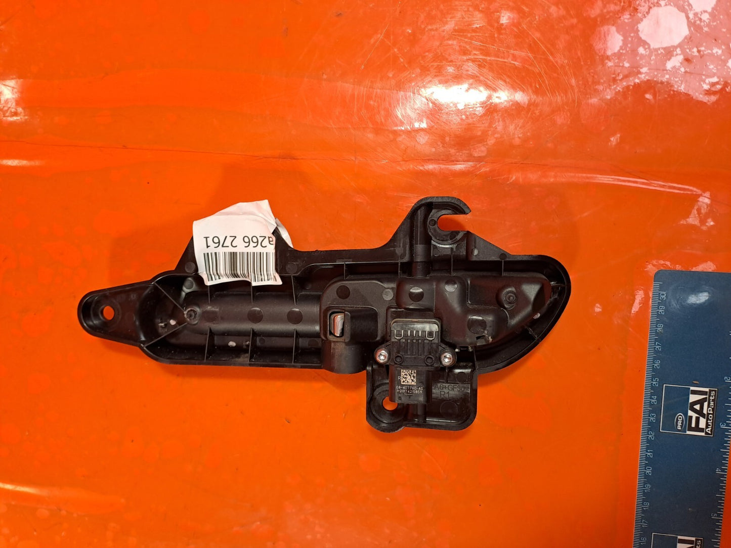 ✅2020 TESLA MODEL 3 DOOR HANDLE EXTERIOR FRONT RIGHT 1081832-00-J +WARRANTY A266 - Image 7