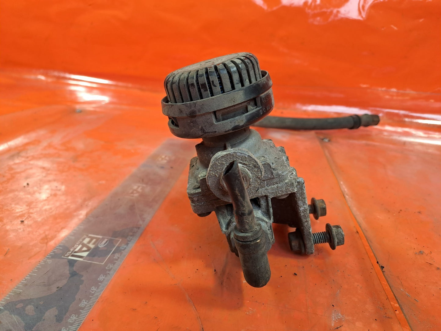 ✅2003 VOLVO FL 5.5D QUICK RELEASE VALVE 3181127 + WARRANTY A324 - Image 11