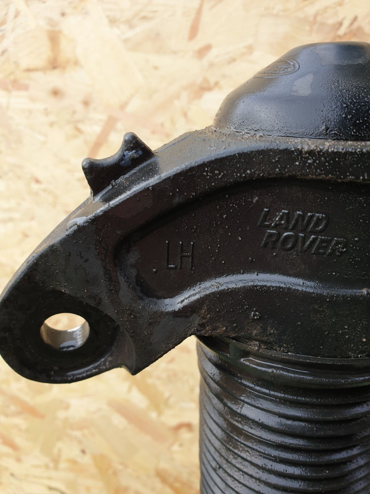 ✅Land Rover Discovery Sport 2016 Rear Left Suspension Leg Hub GK72-18A145 A111 - Image 7
