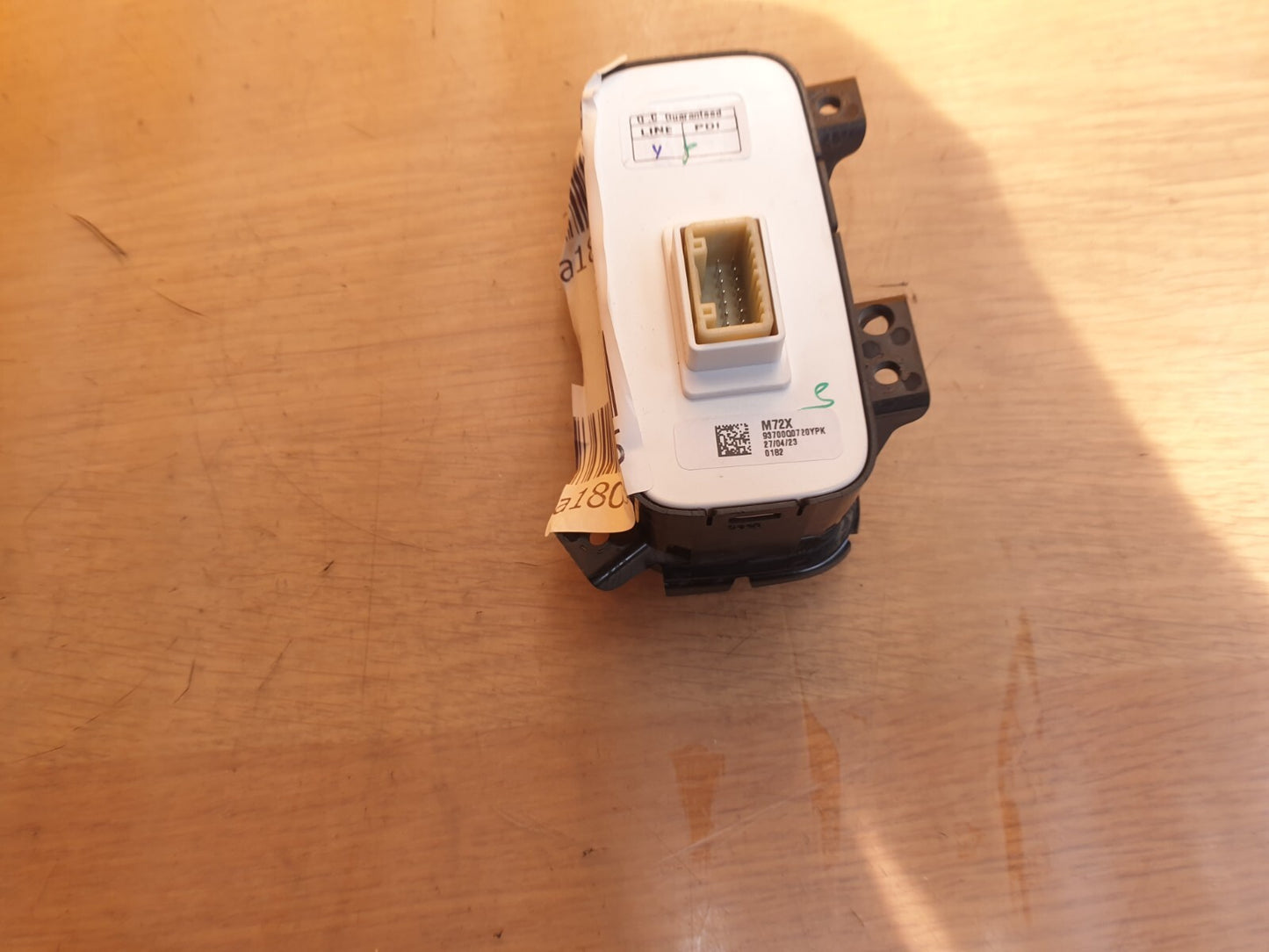 ✅2023 HYUNDAI I20 MK3 HEADLAMP LEVEL START STOP SWITCH PACK 93700Q0720 A180 - Image 9