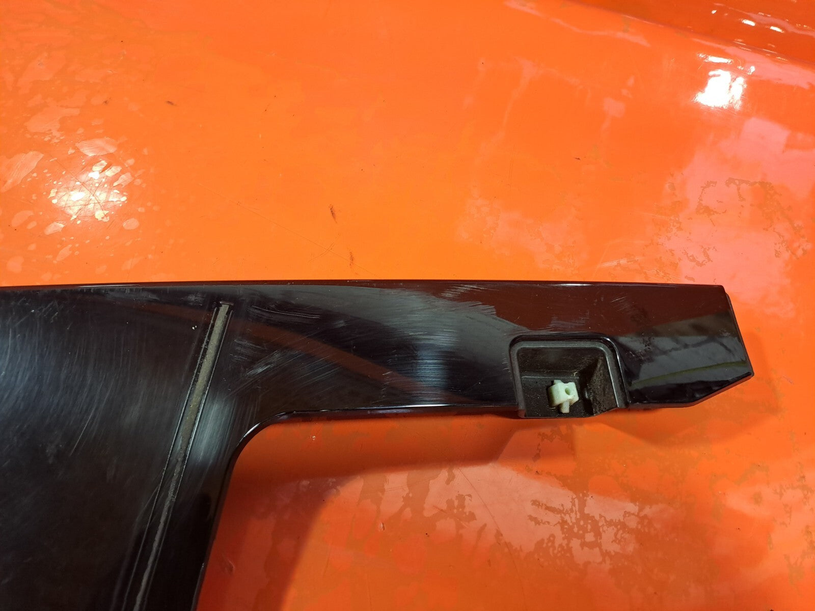 ✅JAGUAR F-PACE V6 3.0 PETROL 2017 REAR RIGHT DOOR C PILLAR TRIM HK83254A42AC - Image 2