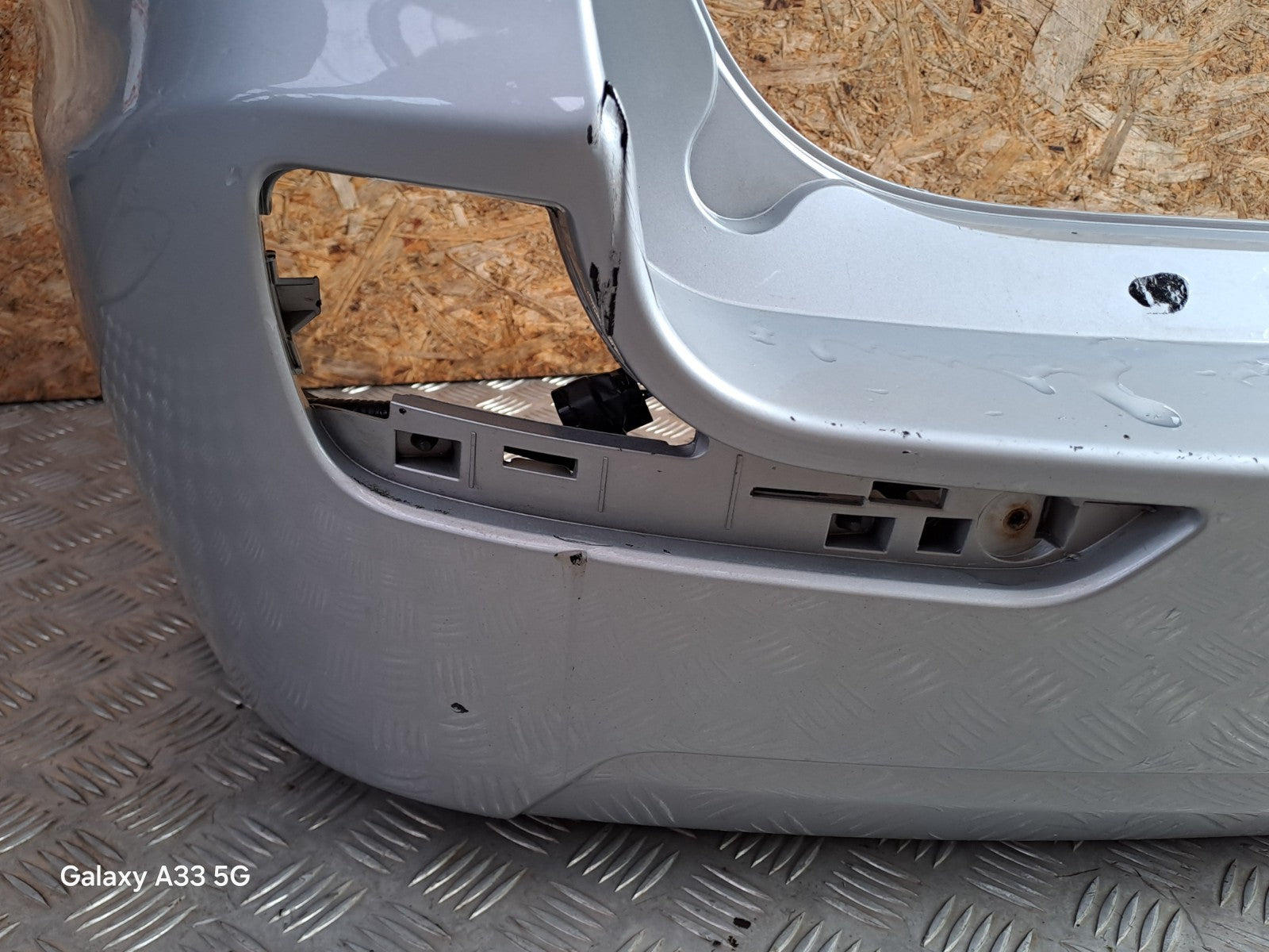 ✅2017 SSANGYONG RODIUS TURISMO REAR BUMPER BARE SILVER Dent A286 - Image 12