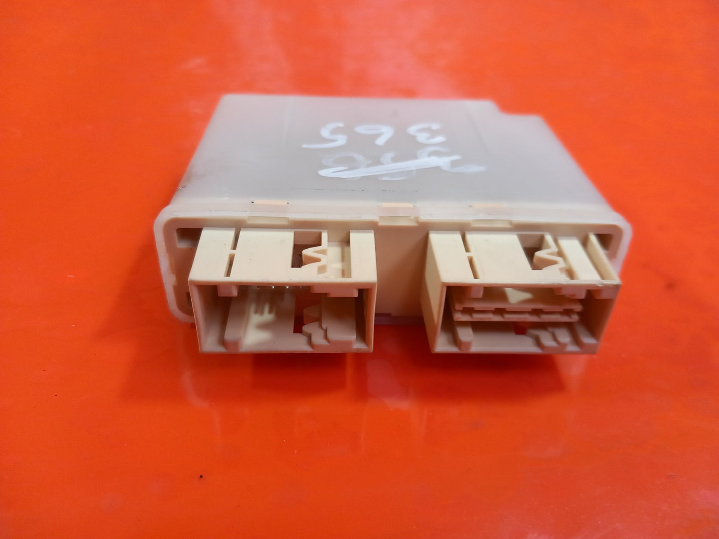 BMW F40 116D 1.5 Diesel 2021 Parking Assist Control Module 5A130F9 A365 - Image 10