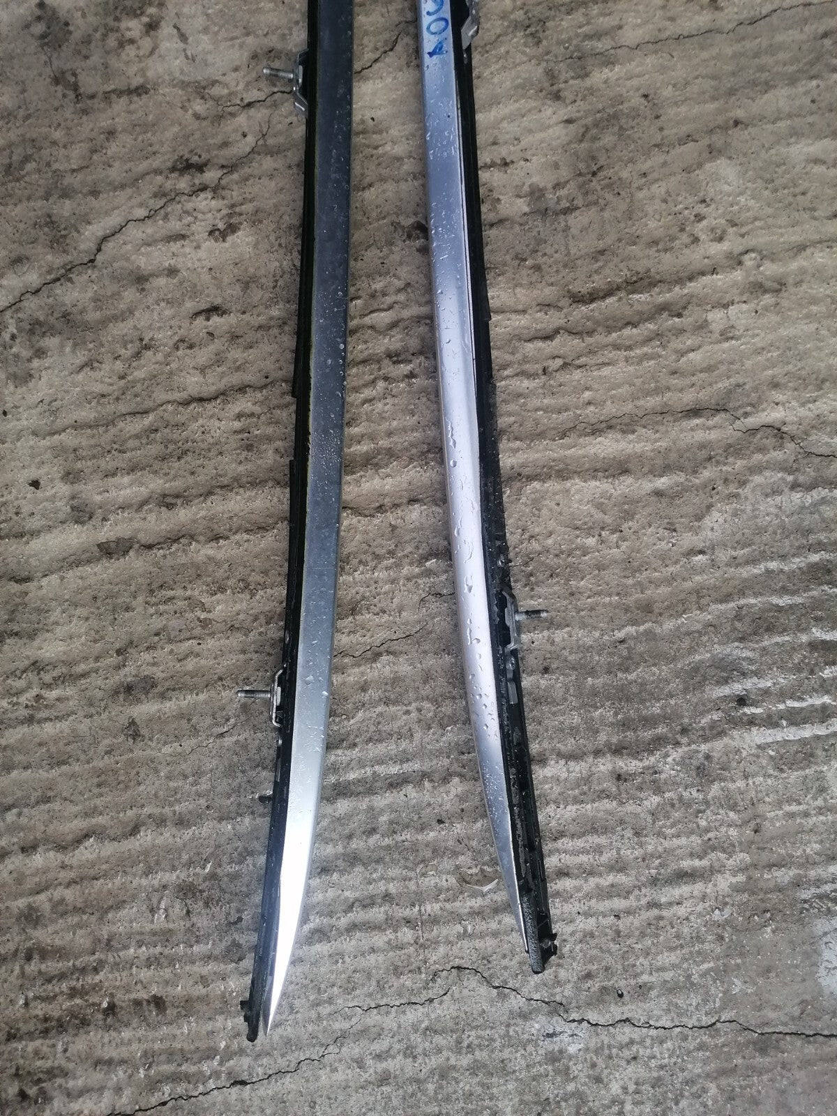 ✅2015 MERCEDES C CLASS W205 AMG 2.0P ROOF RAILS PAIR A2058900593 A2058900693 - Image 8