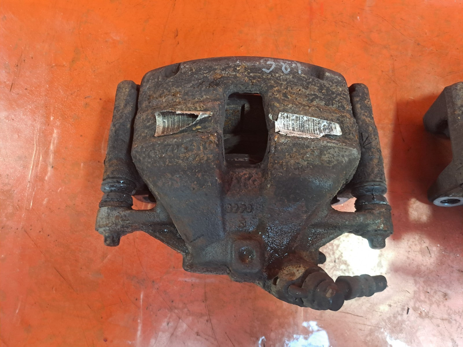 ✅2020 Citroen Berlingo Front Brake Caliper Pair + Warranty A381 - Image 5