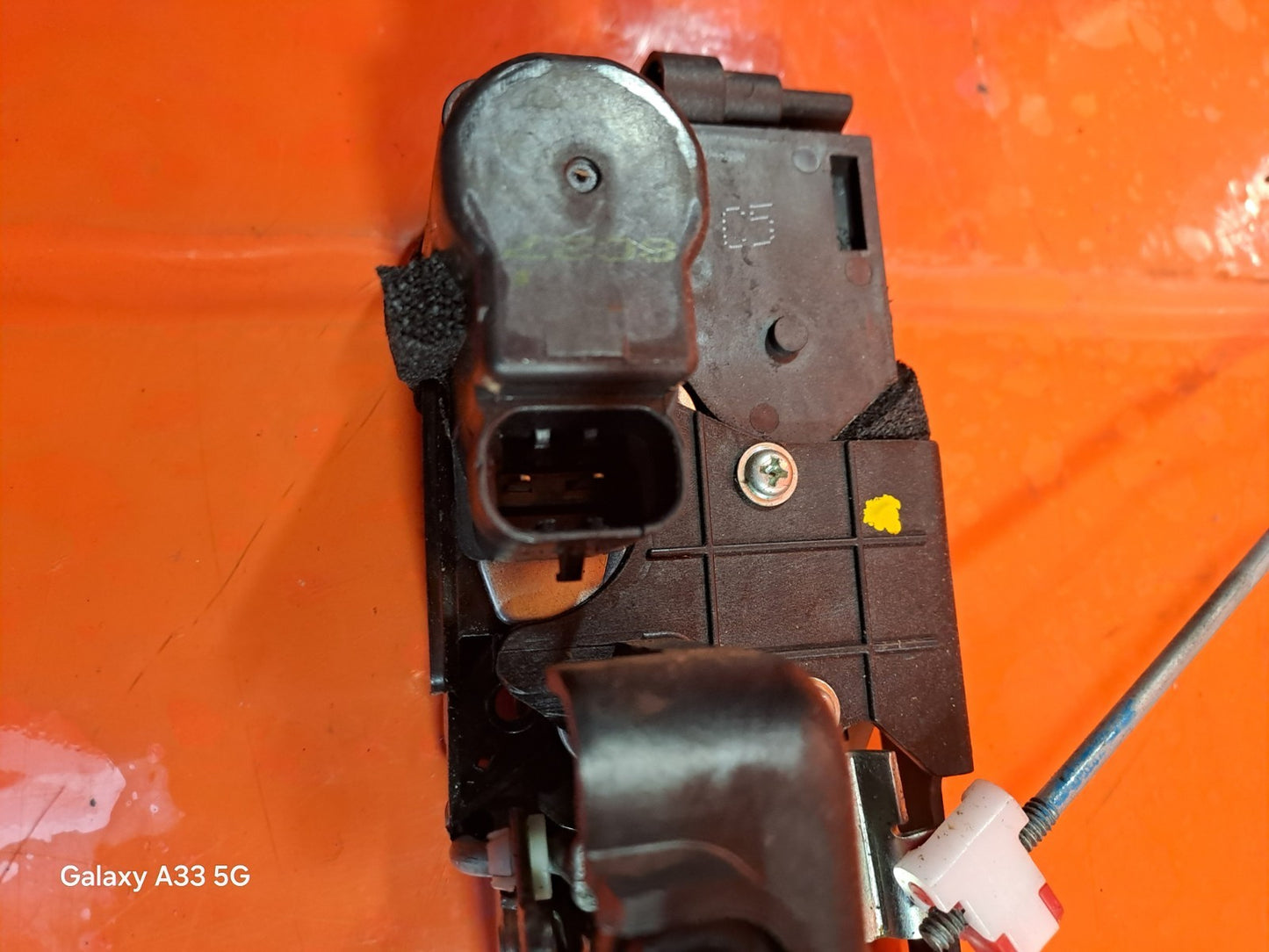 ✅2018 SSANGYONG KORANDO LE FRONT LEFT DOOR LOCK + WARRANTY A288 - Image 8