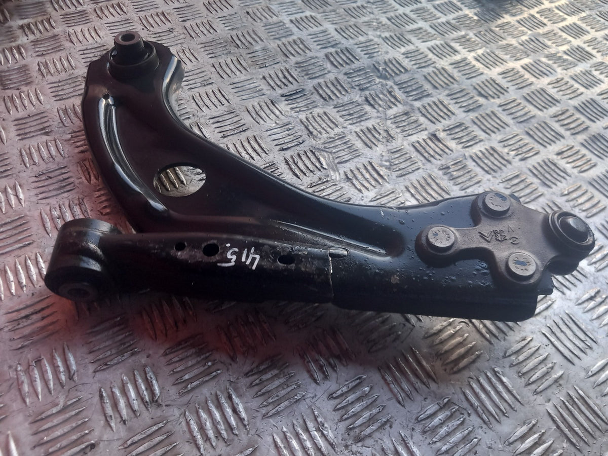 2021 Citroen Berlingo K9 Front Right Lower Control Arm Warranty A415 - Image 2