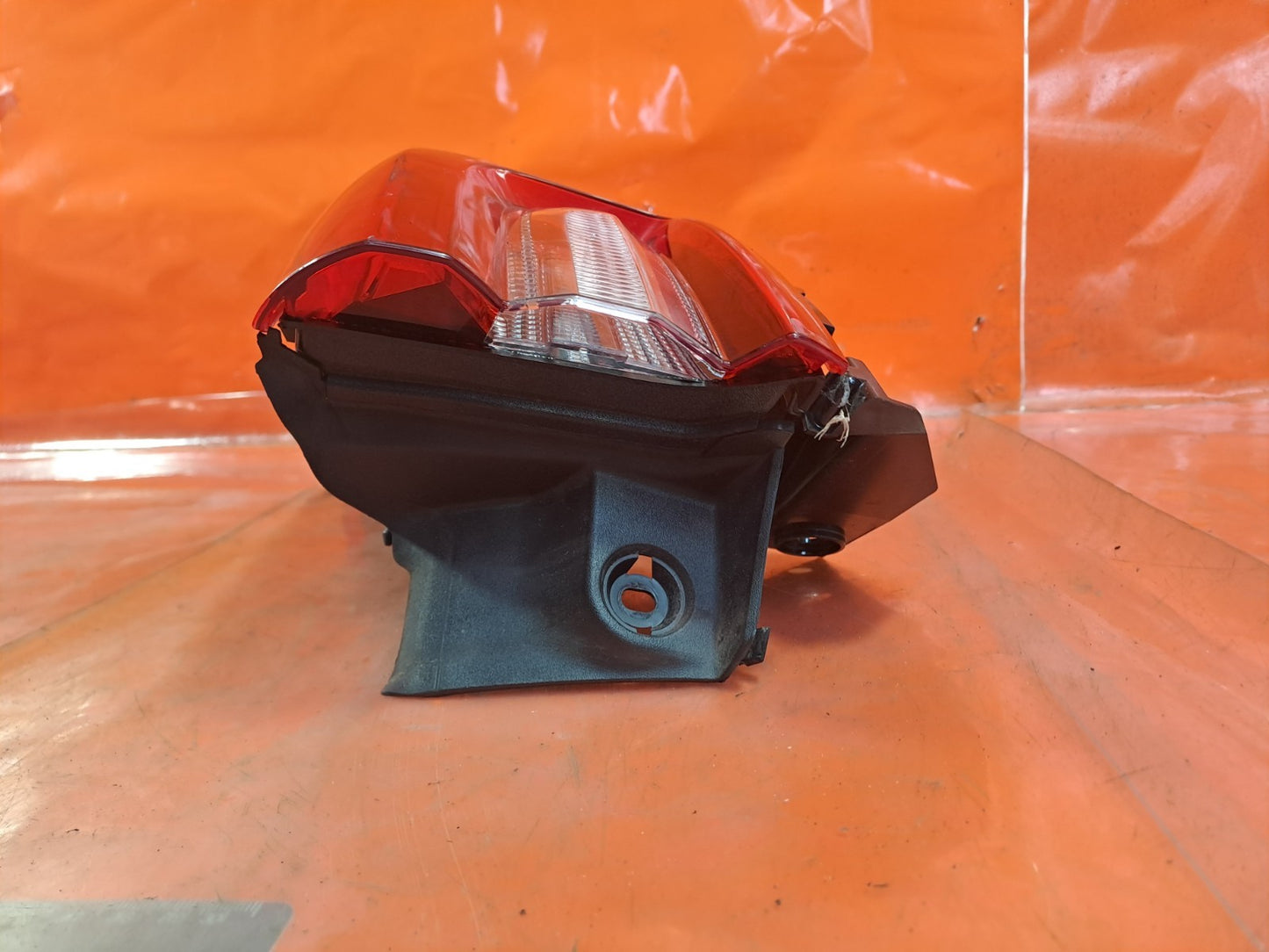 ✅FORD KUGA ST-LINE 2.5 PETROL 2025 REAR RIGHT OUTER TAIL LIGHT Warranty A326 - Image 9