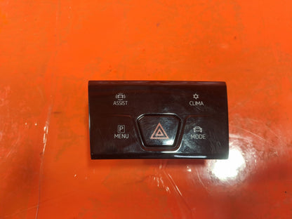 ✅VW Golf Gte 1.4 Petrol 2022 Hazard Warning Menu Switches Panel 5H0925200R A388 - Image 2