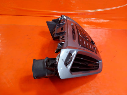 Ford Tourneo Custom 2.2 Diesel 2015 Radio Control Switch Panel BK2T18K811BC A371 - Image 8