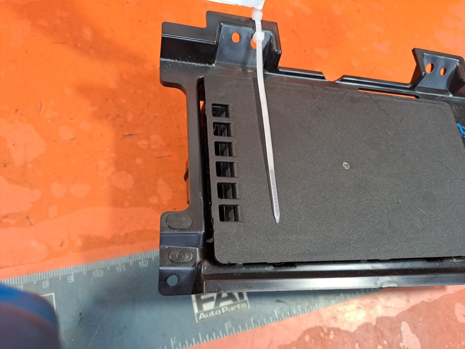 ✅HYUNDAI TUCSON MK4 1.6 PETROL 2023 WIRELESS CHARGING CONTROL MODULE 95560-N7000 - Image 11