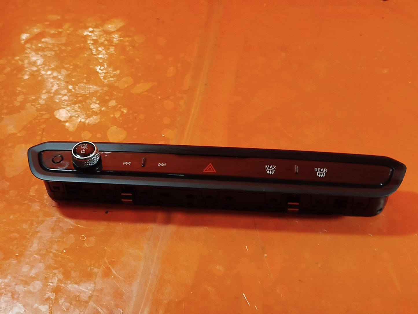 ✅BMW G20 330E 2.0 PETROL 2023 AUDIO CONTROL AND HAZARD SWITCH PANEL 5A63F19 A340 - Image 3