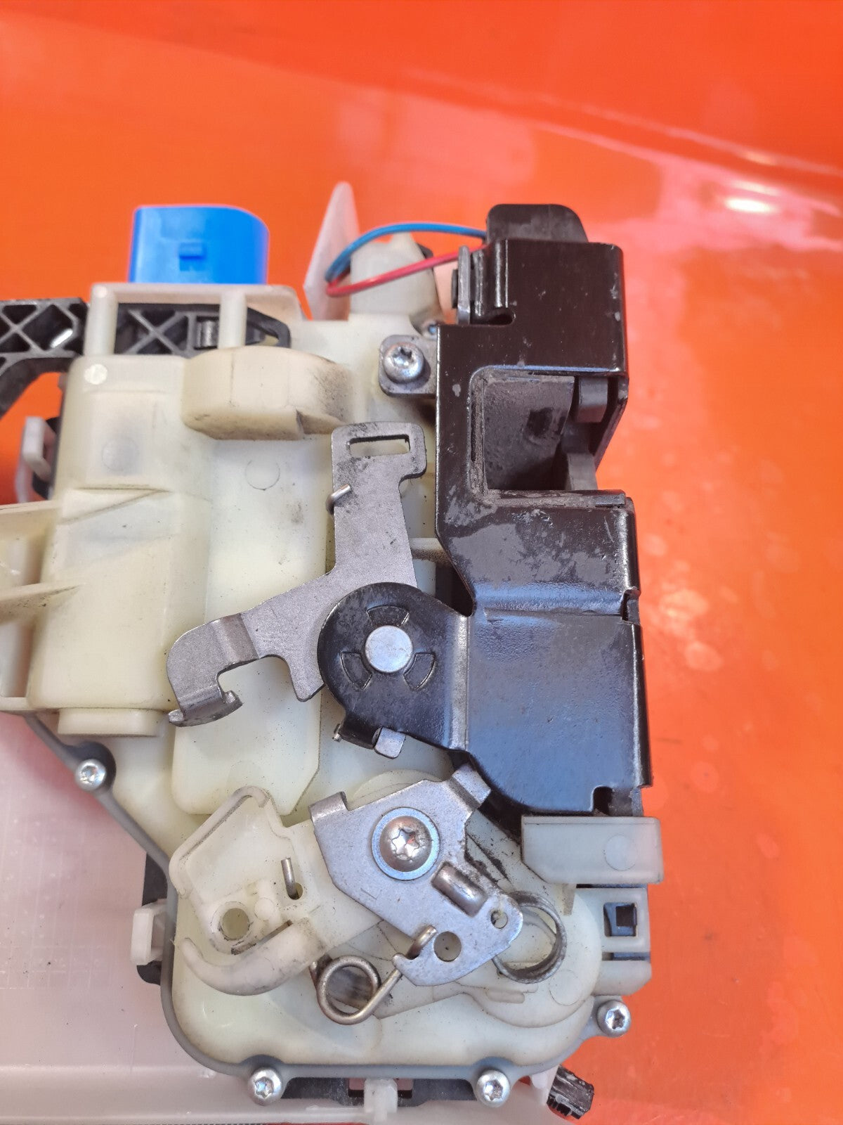 ebay-src:https://i.ebayimg.com/00/s/mtywmfgxmjaw/z/iiqaaoswqq5nc-uy/$_57.jpg