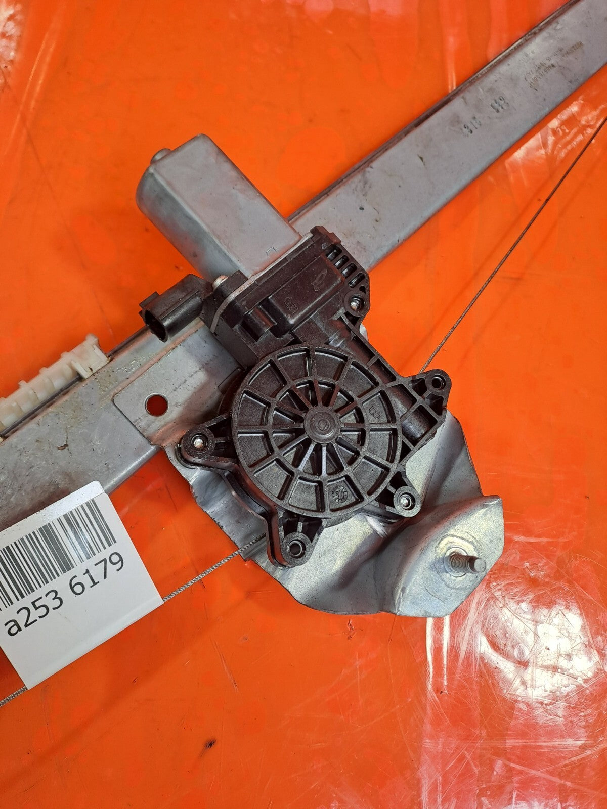 ✅FIAT TALENTO 1.6 DIESEL 2016 FRONT LEFT WINDOW REGULATOR 128001472-B 807210974R - Image 4