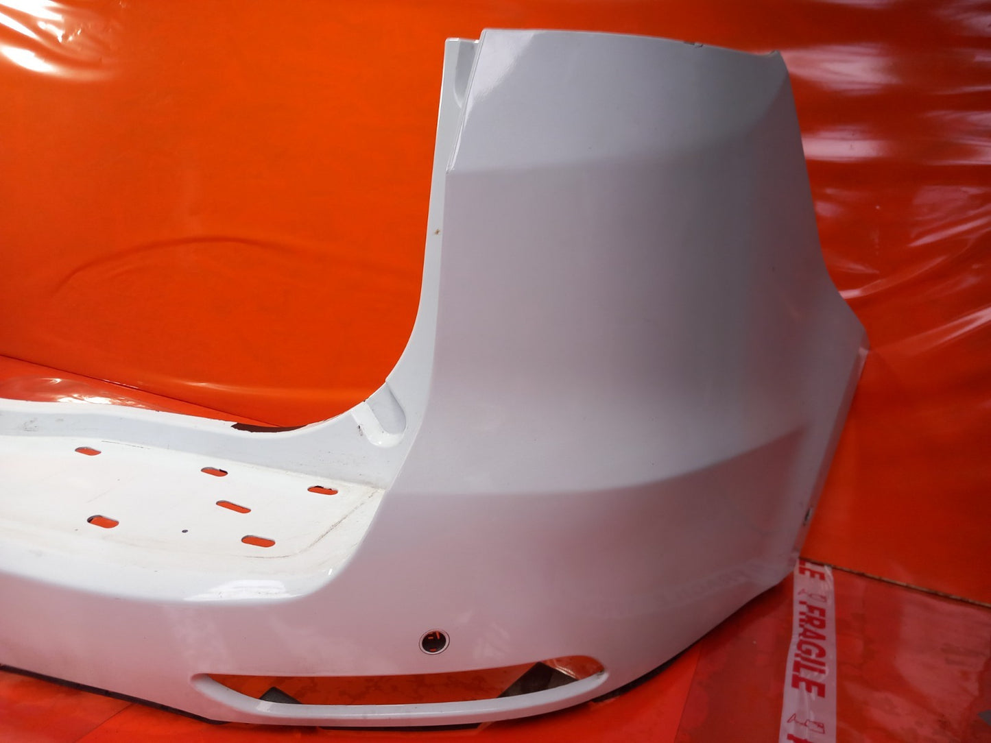 Ford Galaxy MK3 Zetec 2019 Rear Bumper Frozen White Warranty A345 - Image 7