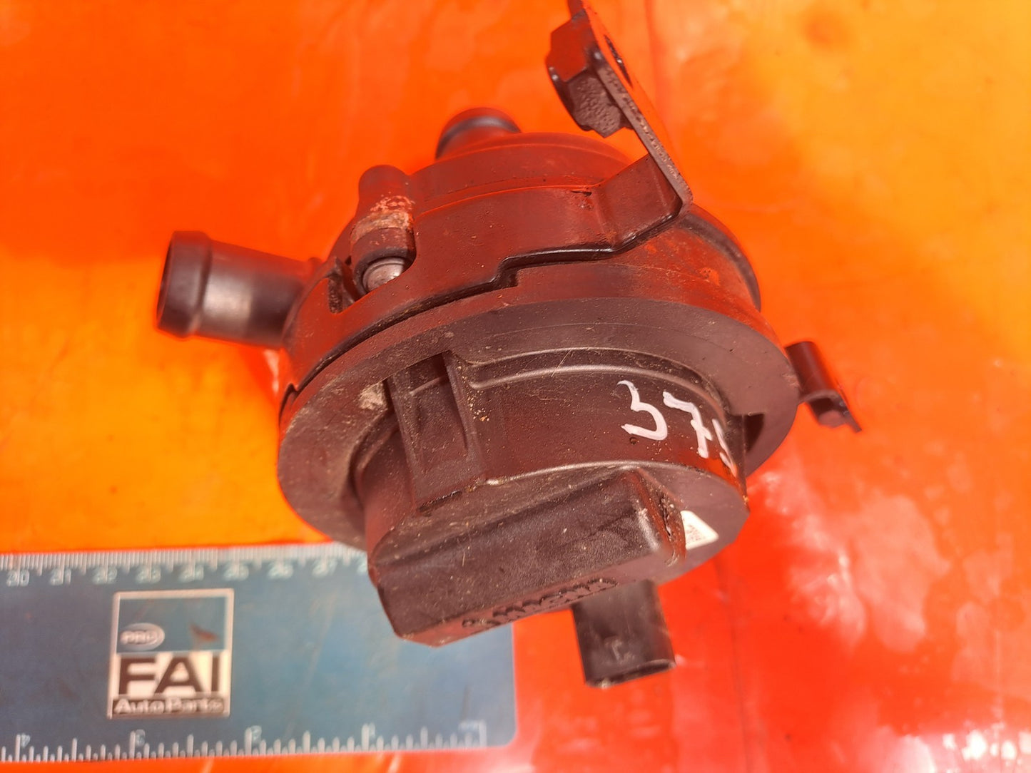 ✅2020 Jaguar I-Pace X590 Auxiliary Water Pump J9D3-8501-AA + Warranty A375 - Image 2