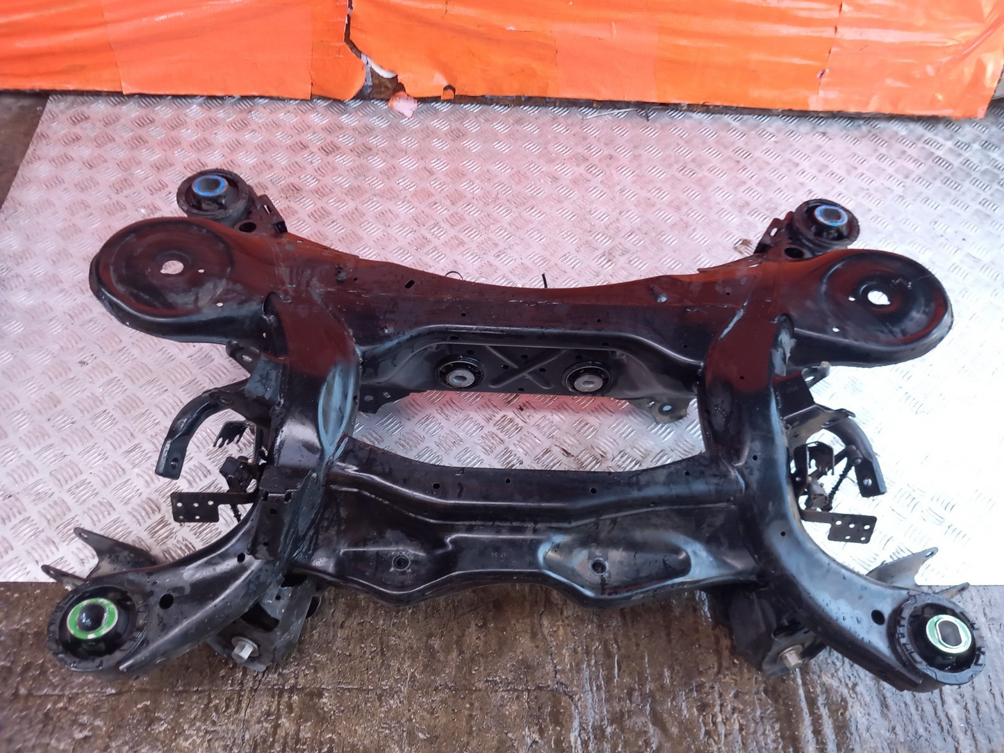2025 Land Rover Defender L663 Rear Subframe L8B2-5K091 Warranty A396 - Image 7