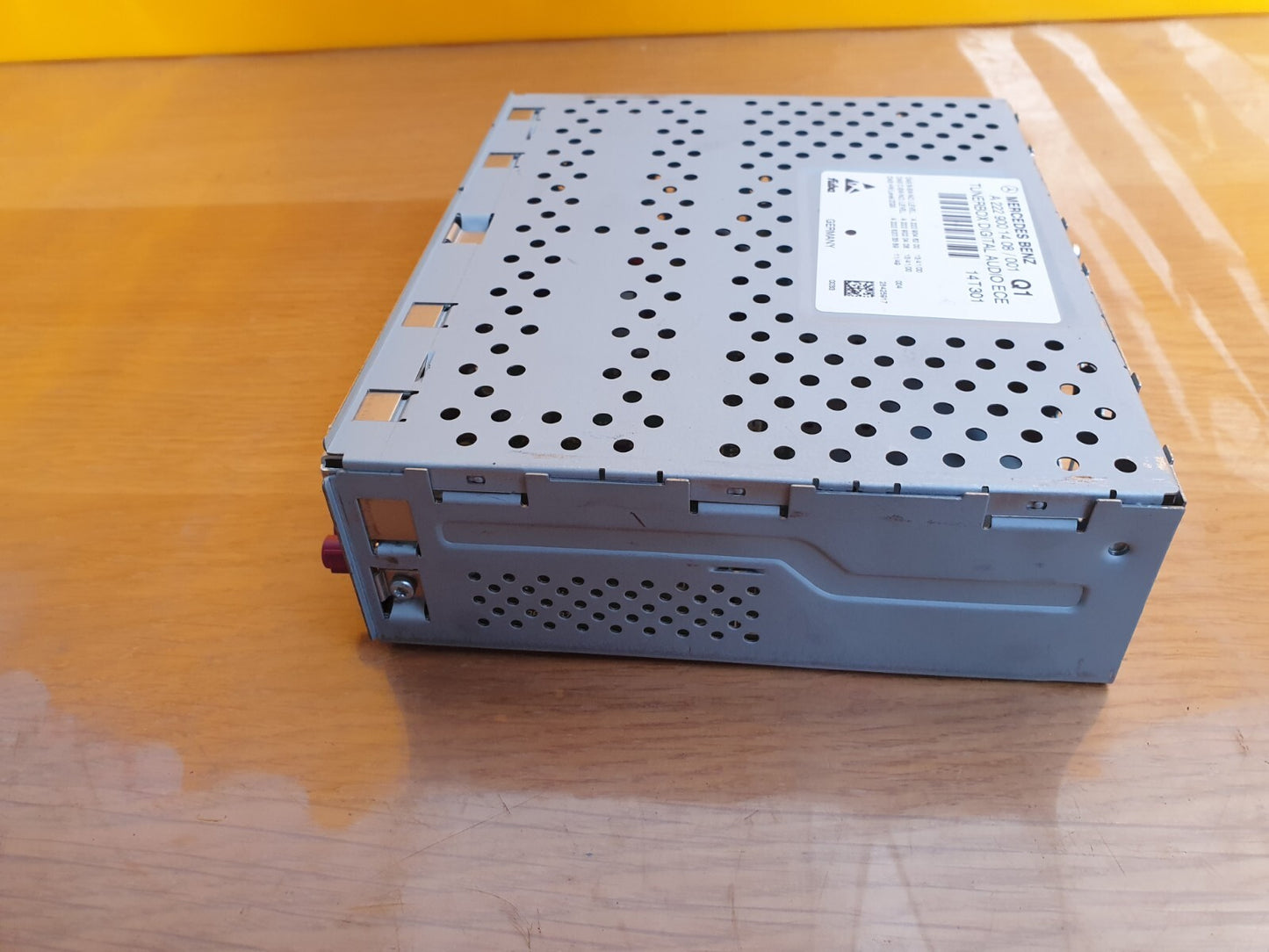 ✅2014 MERCEDES C CLASS W205 DIGITAL RADIO TUNER CONTROL MODULE UNIT A2229001408 - Image 2