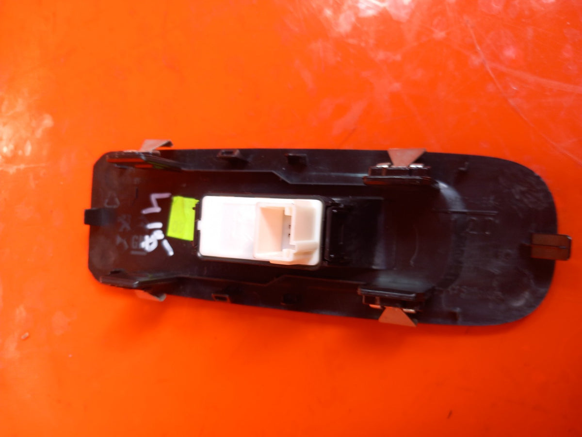 ebay-src:https://i.ebayimg.com/00/s/mtiwmfgxnjaw/z/k74aaeswxnzqv1jn/$_57.jpg