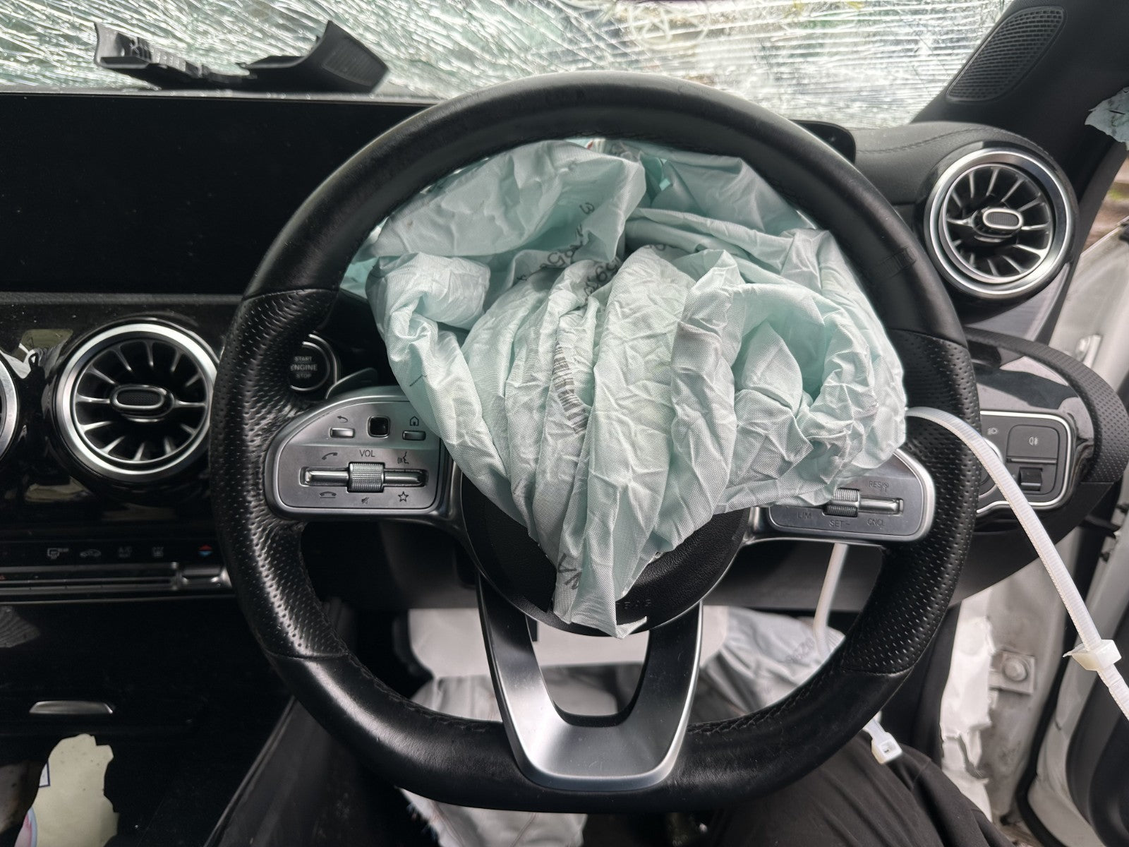 ✅2022 Mercedes CLA W118 AMG Line Steering Wheel A0004604602 + Warranty A374 - Image 1