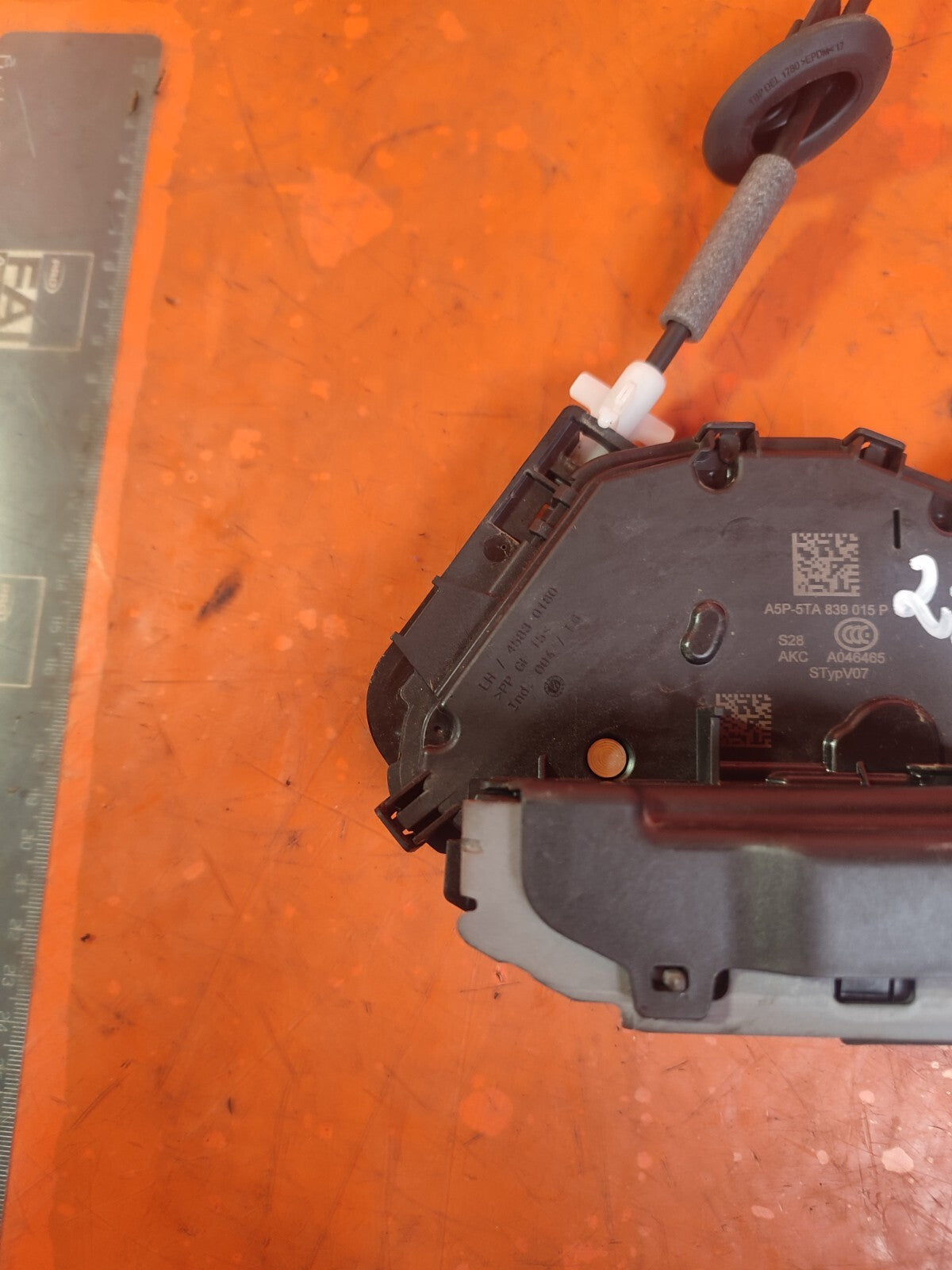 ebay-src:https://i.ebayimg.com/00/s/mtywmfgxmjaw/z/7haaaoswpdroojxv/$_57.jpg