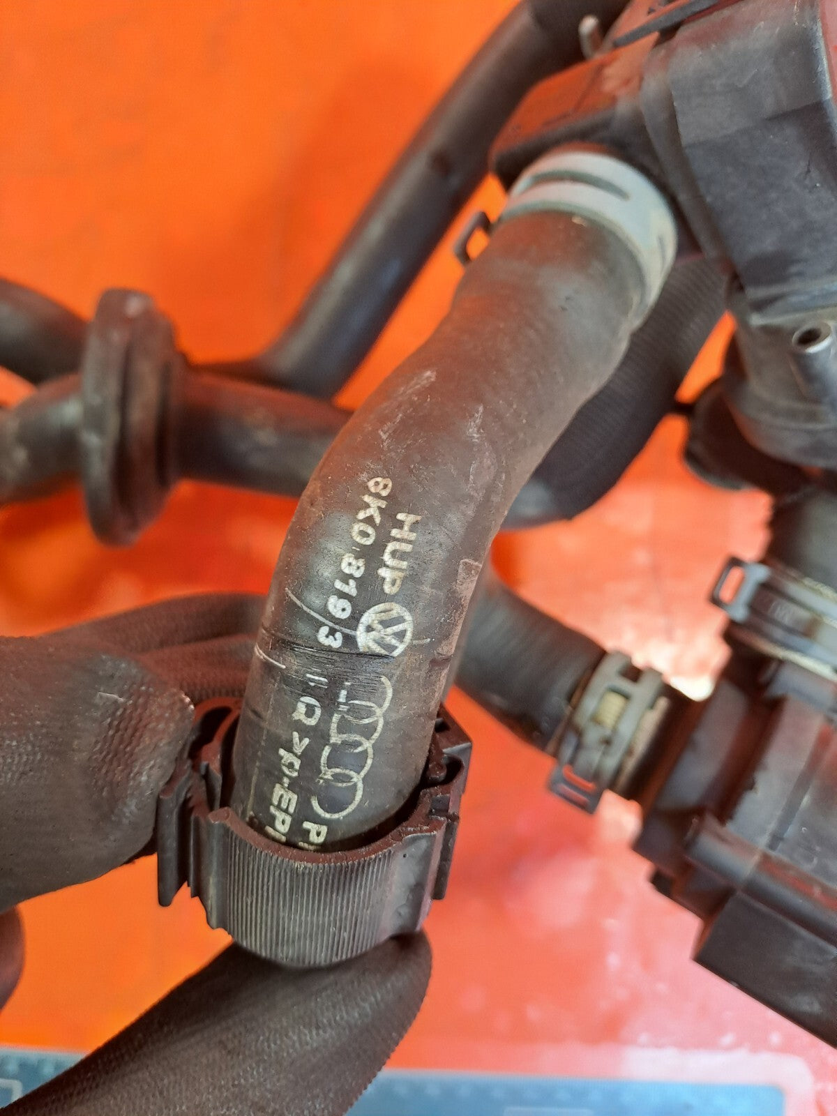 ✅2010 AUDI A5 8T S LINE 2.0TFSI WATER COOLANT PIPE HOSE 8K1819350AT + WARRANTY - Image 11
