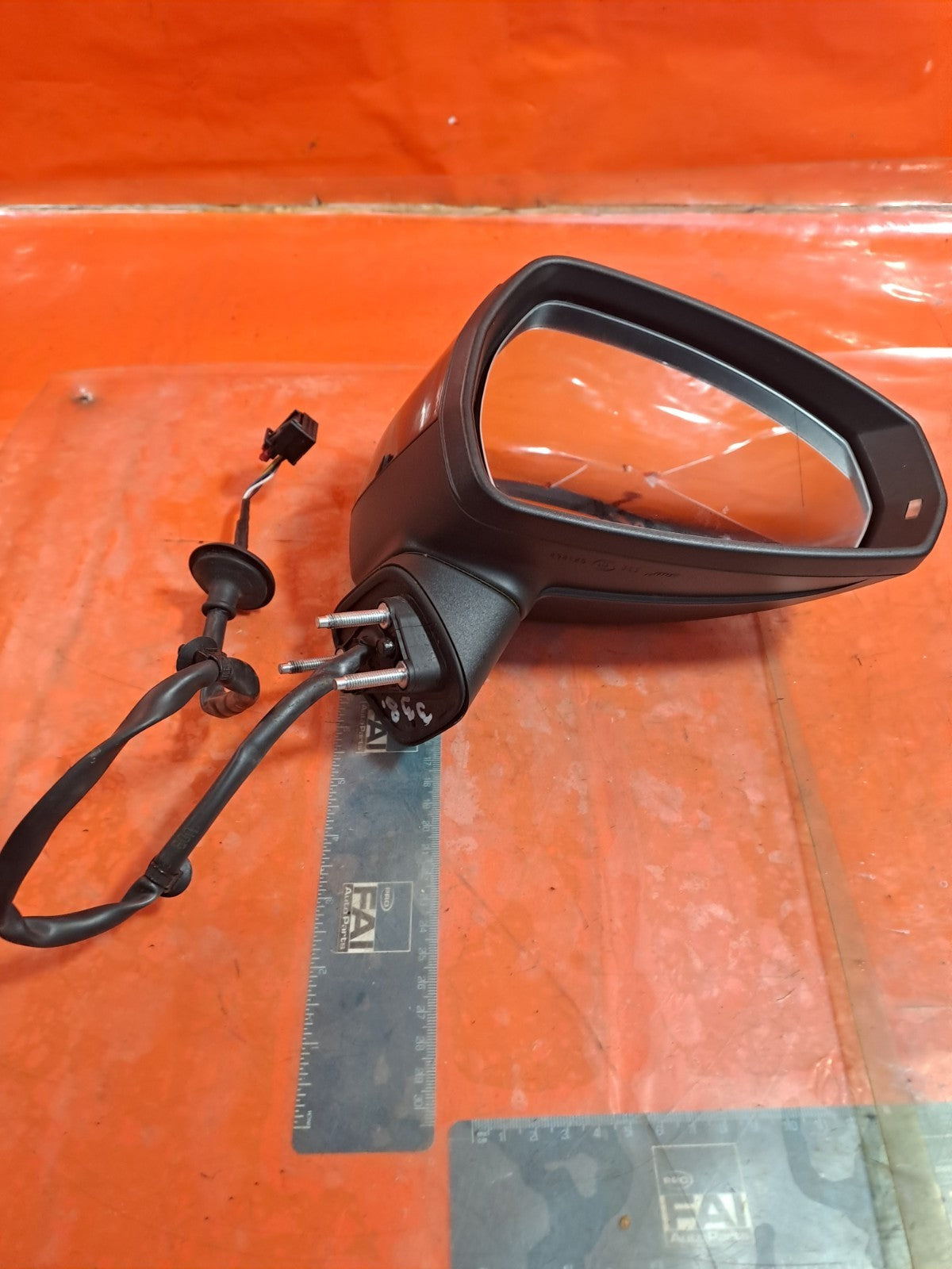✅2013 AUDI A3 8V 1.6D FRONT RIGHT WING MIRROR BLACK Z9Y + WARRANTY A338 - Image 1