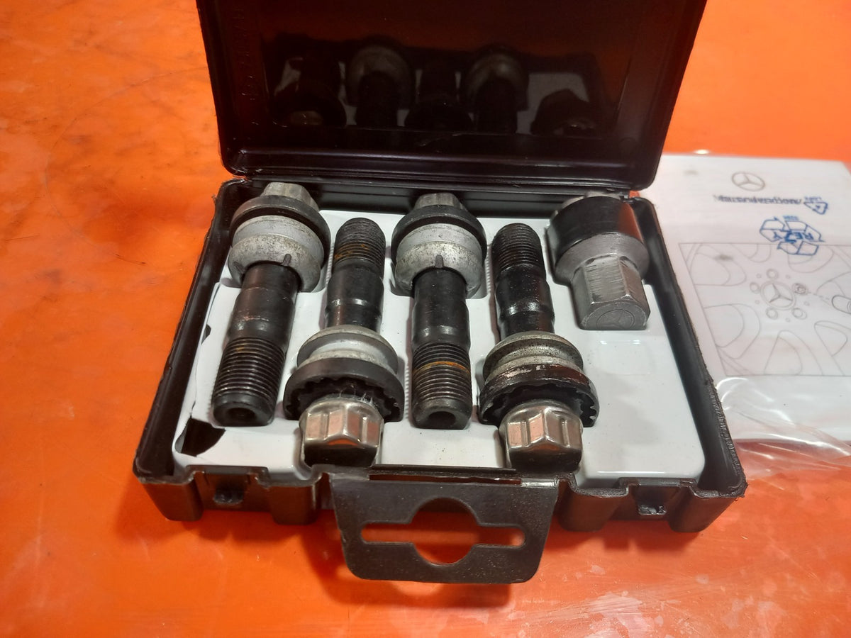 2025 Mercedes GLE W167 AMG Locking Wheel Nut Bolt w/ Key Set A0009909819 A397 - Image 3