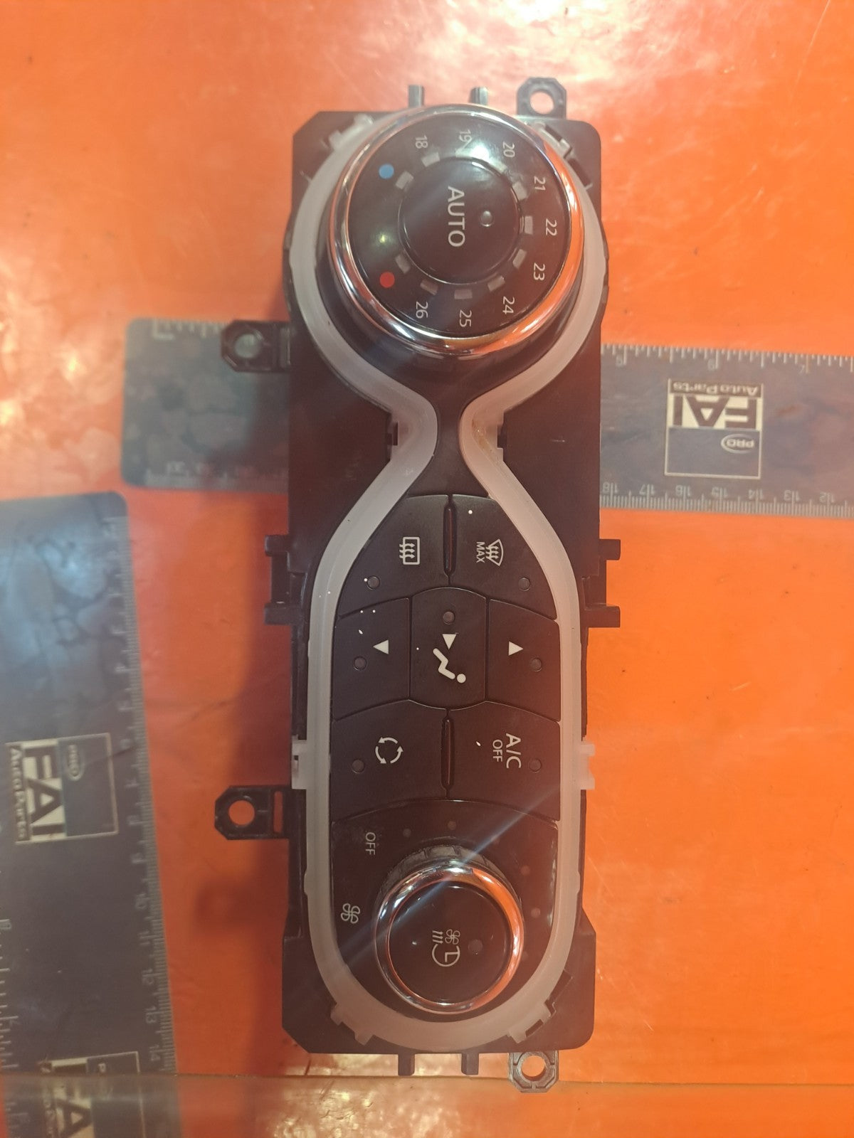 ebay-src:https://i.ebayimg.com/00/s/mtywmfgxmjaw/z/7yeaaesw7nhpmacf/$_57.jpg