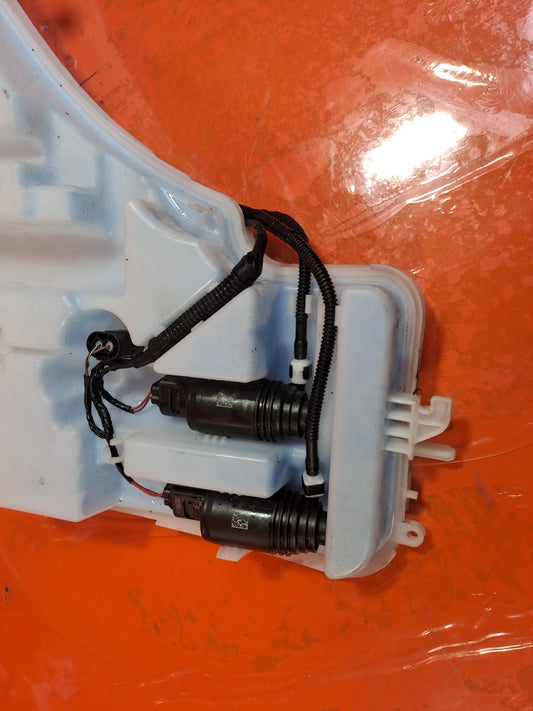 ✅2015 BMW 1 Series Sport F20 Windscreen Washer Bottle 7241673 + Warranty A316 - Image 2