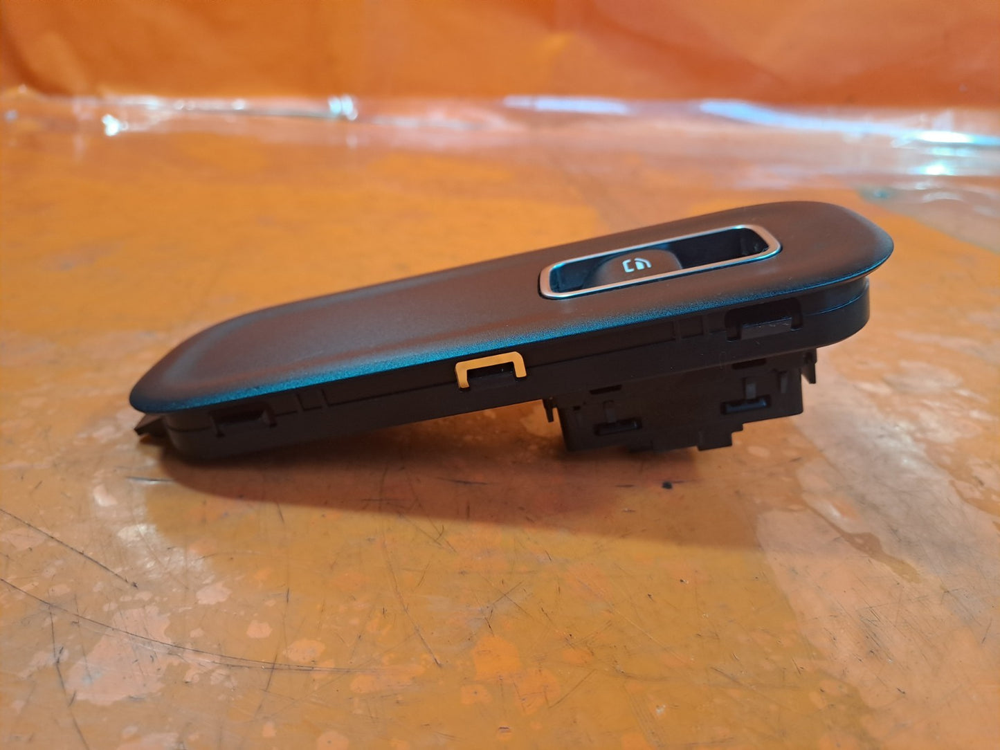 ebay-src:https://i.ebayimg.com/00/s/mtiwmfgxnjaw/z/rx8aaeswxf1potdz/$_57.jpg