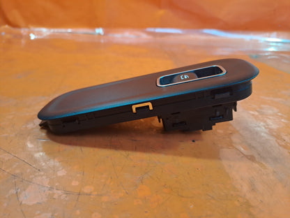 ebay-src:https://i.ebayimg.com/00/s/mtiwmfgxnjaw/z/rx8aaeswxf1potdz/$_57.jpg