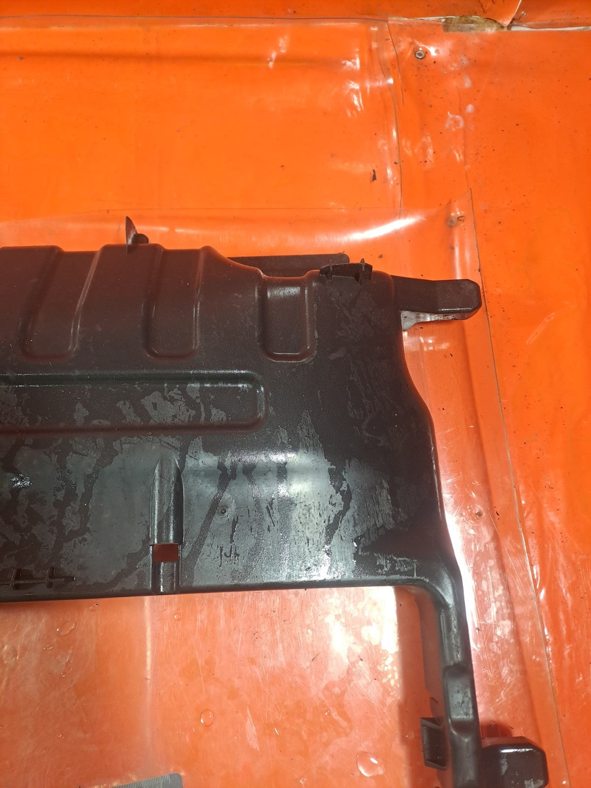 ✅2015 RENAULT ZOE DYNAMIQUE RADIATOR CENTER AIR GUIDE PANEL 215541324R +WARRANTY - Image 3