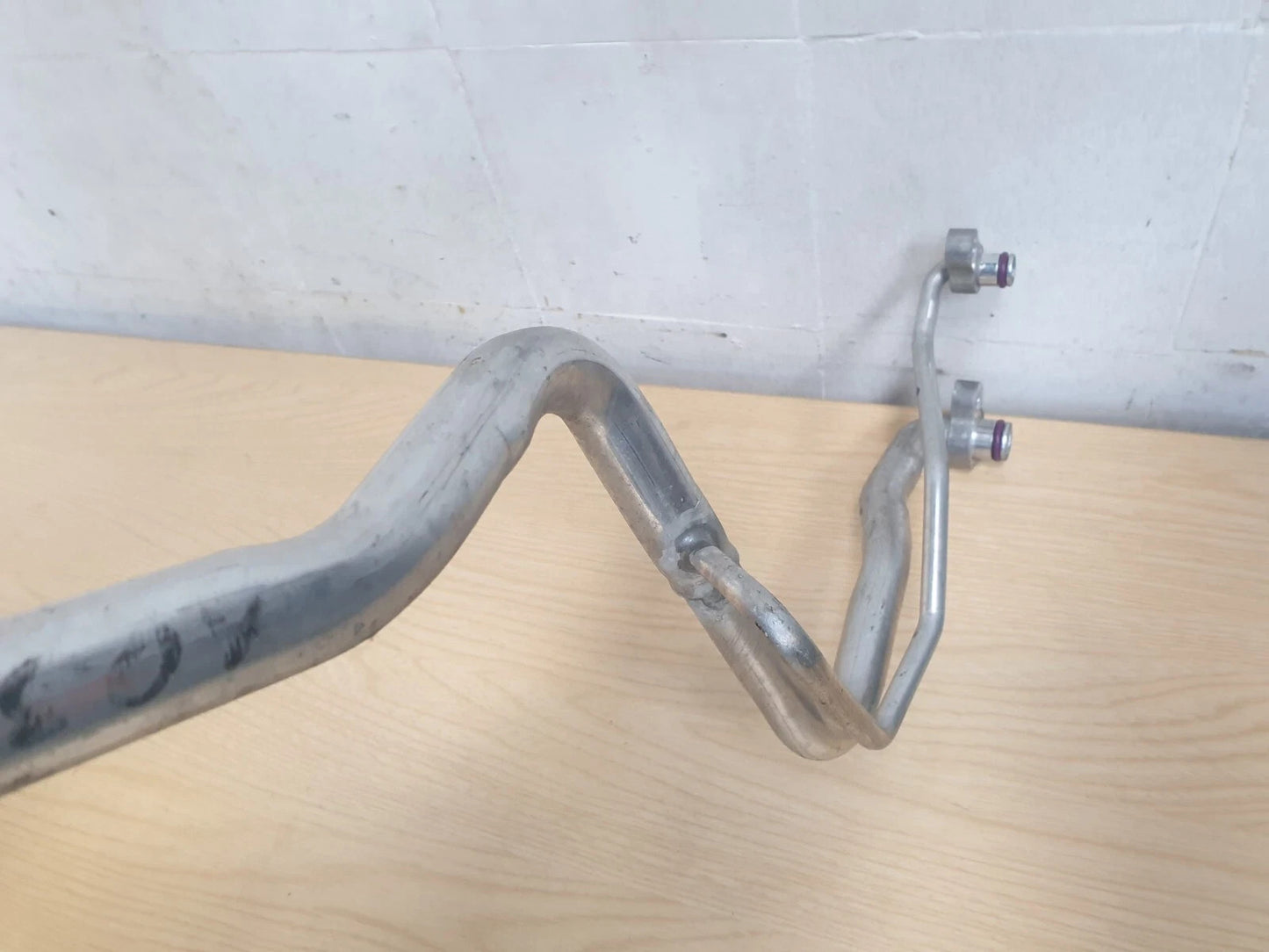 ebay-src:https://i.ebayimg.com/00/s/mtiwmfgxnjaw/z/hxuaaeswnkjp4h-v/$_57.jpg