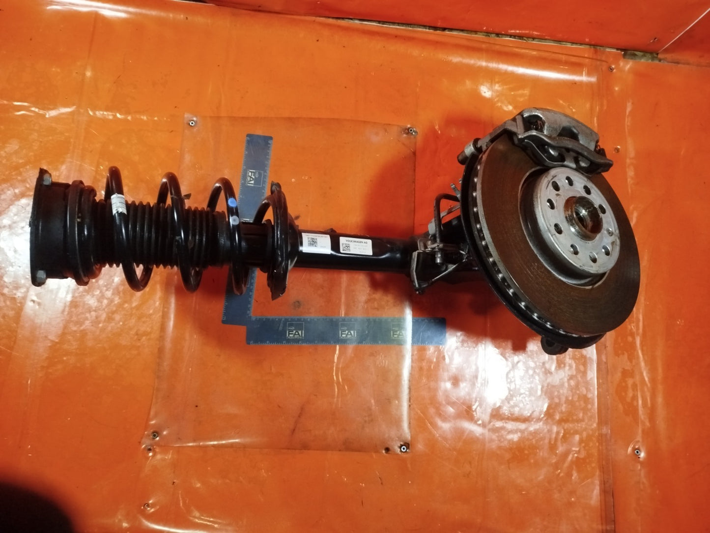 ✅FORD GRAND TOURNEO CONNECT VW CADDY 1.5 DIESEL FRONT RIGHT SUSPENSION LEG HUB - Image 4