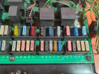 ✅2003 VOLVO FL FUSE BOX 1079459 + WARRANTY A324 - Image 7