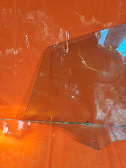 ✅FORD FIESTA ST-LINE 1.0 PETROL 2022 FRONT LEFT DOOR WINDOW GLASS H1BBA21411A - Image 8